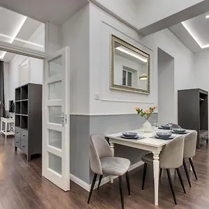 Semmelweis Apartament